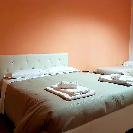 Piramide * רג'ו אמיליה