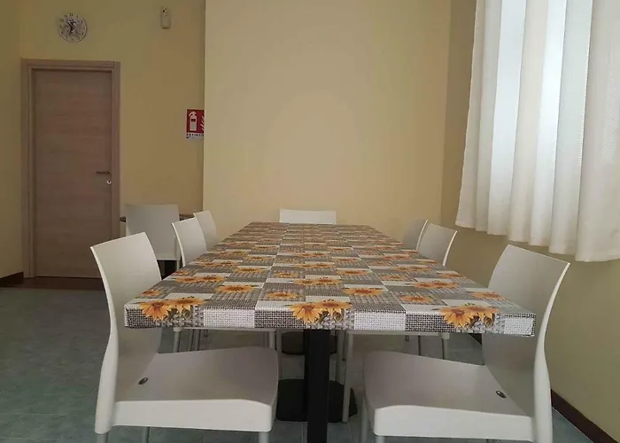 מלון Piramide רג'ו אמיליה