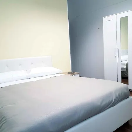 Hotel Piramide *