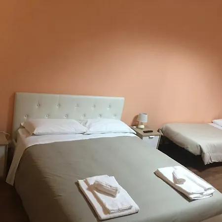 Hotel Piramide *