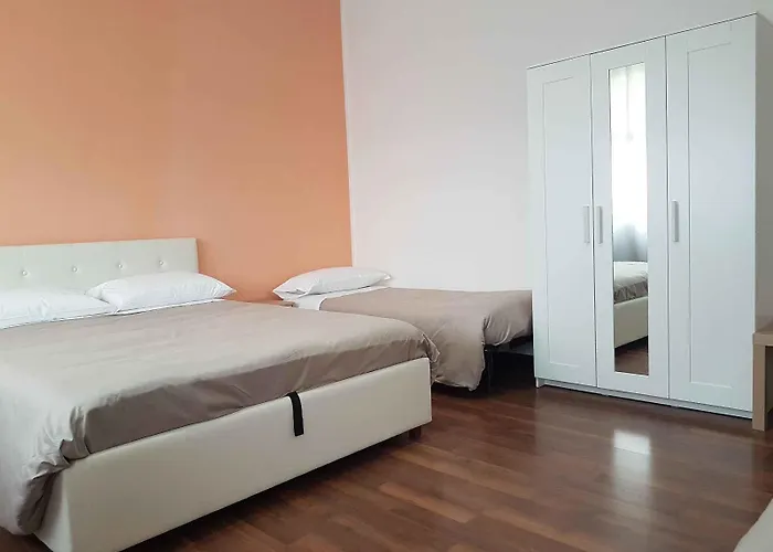 Piramide Hotel *