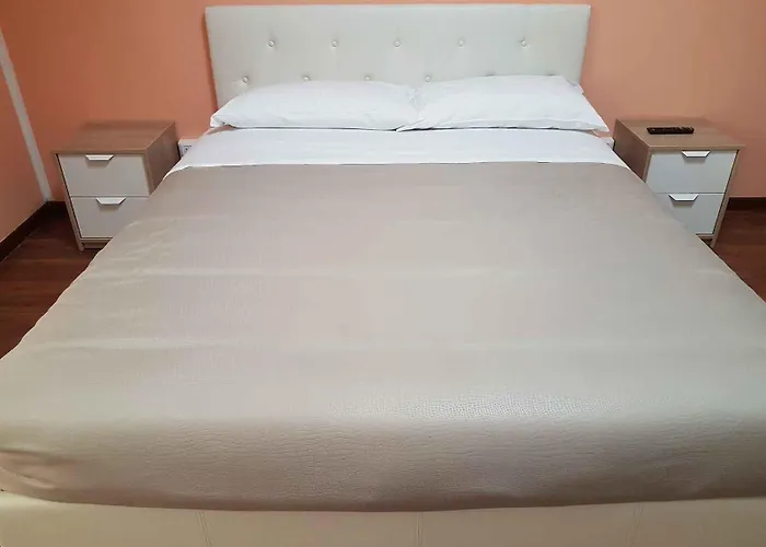 Piramide * 레조넬에밀리아